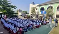 Disambut Dengan Al Quran Mini dan Sekuntum Bunga, 105 Siswa SMP PCI Ikuti Masa Pengenalan Lingkungan Sekolah