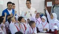 Pj. Gubernur Heru Tinjau Proses Belajar-Mengajar di Sekolah Dasar Negeri 07 dan 08 Duren Sawit