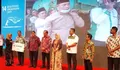   Bupati Deliserdang Serahkan Penghargaan Kategori Terbaik Kecamatan, Launching Aplikasi Sirkulasi