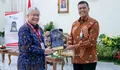 Apresiasi dari BPJS Ketenagakerjaan, bank bjb Raih Penghargaan Terbaik Paritrana Award 2023