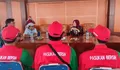 Dinparta Demak Semangati Petugas Kebersihan di 3 Lokasi Wisata Demak