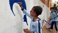 Komunitas Serbuk Pensil Batang Kenalkan Seni Mural ke Siswa SD, Memanfaatkan Dinding Sekolah
