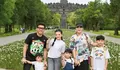 ‎Bukan di Luar Negeri! Ashanty Sekeluarga Liburan Jelajahi Magelang, mampir ke Candi Borobudur