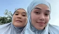 Ibunda Lula Lahfah Menangis Ceritakan Kebaikan Putrinya Semasa Hidup, Perhatian dari Sahabat Berikan Kekuatan untuk Keluarga di Tengah Suasana Duka