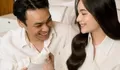 Bahagia Chelsea Islan Hamil Anak Pertama, Jadi Surprise Spesial untuk Ultah ke-33 Suami