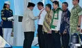 Cek Panen Raya di Karawang, Petani Antusias Bertemu Prabowo