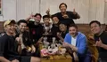 Seskab Teddy Nonton Bareng Warga Malang untuk Saksikan Laga Final Timnas Futsal Indonesia