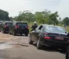 Video Viral Mobil Presiden Nyangkut di Jalan Rusak Lampung, Begini Penjelasan Protokol Presiden