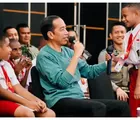 Apa benar cuma beliau yang bisa melakukan? Simak kisah cinta Presiden Jokowi dengan tanah Papua