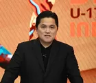 Telepon Pak Basuki, Erick Thohir Tegaskan Pertandingan Derby Jatim di GBT Terus Berlanjut!