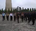 Kapolda Riau Hadiri Upacara HUT Satpam ke-37