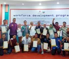 138 Naker Riau Dapat Sertifikat