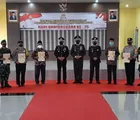 Kapolres Kampar Beri Sejumlah Penghargaan di Hari Bhayangkara
