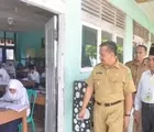 Tinjau UN Tingkat SMP, Wabup Inhil: Semua Berjalan Lancar