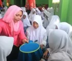 Ini Cara Ny. Misnarni Syamsuar Melestarikan Budaya Melayu