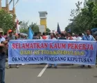 Kepung Kantor Gubernur, 300-an Massa Buruh Tuntut Gubri Benahi Tata Kelola BPJS Kesehatan