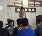 Safari Jumat Kapolsek Payung Sekaki