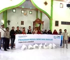 Warga Tanjung Balam Dapat Paket Sembako dari PLN