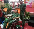 Meriahkan HPN, 10 Anggota Kodim Pekanbaru Ikut Donor Darah