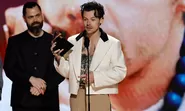 Raih 2 Grammy Awards, Ini Strategi Harry Styles Menjadi Alumni Boyband Tersukses
