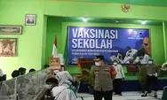 Kawal Kebijakan Pembelajaran Tatap Muka  dengan Posko Sekolah Sehat di Kendal