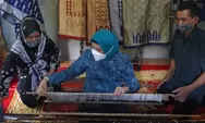 TP PKK OKI Geliatkan Tenun Daerah untuk Pulihkan Ekonomi