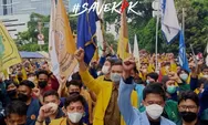 Kelanjutan Pemecatan Anggota KPK, Aliansi Badan Eksekutif Mahasiswa Seluruh Indonesia Banjiri Gedung KPK 