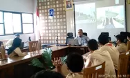 Menarik, Di Hari Pahlawan, Siswa SMP PCI Mendapatkan Pelajaran Dari Guru Besar Sejarah Prof. Dadan Wildan   