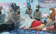 Peduli Korban Erupsi Semeru, Polwan Gelar Trauma Healing