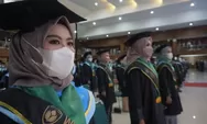  Wisuda 889 Lulusan, Begini Pesan Rektor UPGRIS