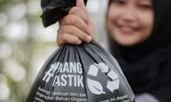   Ketela Bisa Diolah Jadi Pengganti Kantong Plastik