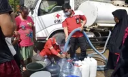 Selain Salurkan Air Bersih, PMI Kota Tangerang Konsisten Bantu Korban Banjir di Kecamatan Benda Tangerang