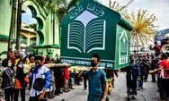 Masjid Agung Kota Semarang Gelar Pawai Keliling Syukuri Kembalinya Alun alun dan Pasar Johar
