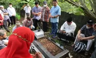  Peringati HPN 2022, PWI Jateng Ziarah ke Makam Wartawan Senior