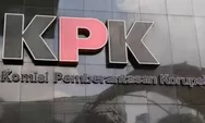 Berbagai aksi lucu warnai demo Anies di Gedung KPK hari ini, Orator: Kita mau mendemo, bukan ngopi santai