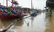 Banjir Rob, Warga Karangsari Kendal Pilih Tidur di Perahu daripada Mengungsi