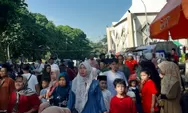 Ribuan Massa Padati Masjid Baitul Faizin