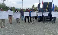 Warga Demo Oknum Pejabat Pengadilan Ampana yang Diduga Perkosa Siswi PKL!