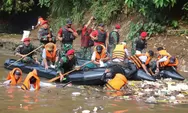Festival Kopassus Ciliwung 2022 Mengadakan Lomba Bersih Sungai Ciliwung di Sekitar Asrama Kopassus Cijantung.