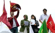 Di Kawasan Patung Kuda, Hima, Himi dan Ikatan Pelajar PERSIS Bacakan Tuntutan Tolak Kenaikan BBM Bersubsidi