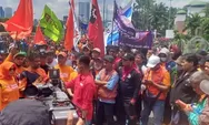 Forum Buruh Depok Demo Tolak Kenaikan Harga BBM di Balaikota Depok