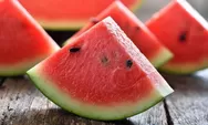 Tips Memilih Semangka Yang Manis Dan Lezat