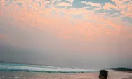 Serunya Healing di Eksotisnya Wisata Alam Pantai Sukabumi!