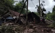 Dua Rumah Warga Tertimbun Longsor di Kabupaten Jember Jawa Timur