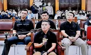 Skak Mat! Jaksa Cecar Soal Gerayangi Tubuh Adik Brigadir J, Daden Eks Ajudan Sambo Malah Bilang Begini