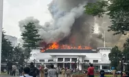 Gedung Bappelitbang Balai Kota Bandung Terbakar Tanggal 7 November 2022 Pegawai Berhamburan Keluar 