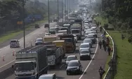 Truk Mogok Sebabkan Kemacetan Lalu Lintas di Tol Jagorawi