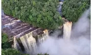 Intip Pesona Air Terjun Tertinggi ‘Nokan Nayan’ di Kalimantan Barat, Menyajikan Pemandangan Pelangi!