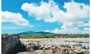 Rute Perjalanan Menuju Wisata 'Pantai Temajuk by Resort' Kalimantan Barat, Sensasi Miliki Pulau Pribadi Lho!