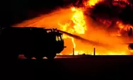 Gedung Mabes Polri Terbakar, 15 Unit Mobil Damkar Dikerahkan